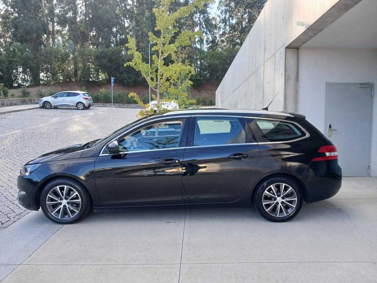 peugeot-308-sw-2015-diesel-1560cc
