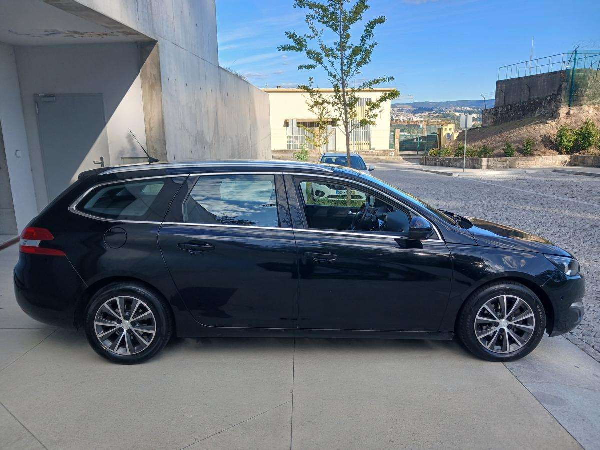 peugeot-308-sw-2015-diesel-1560cc