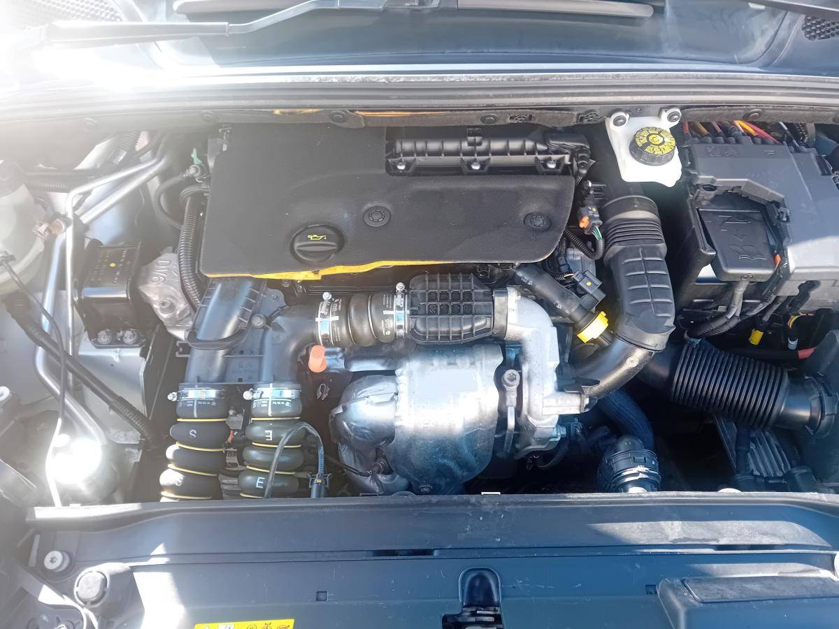 citroen-c4-2015-diesel-1560cc