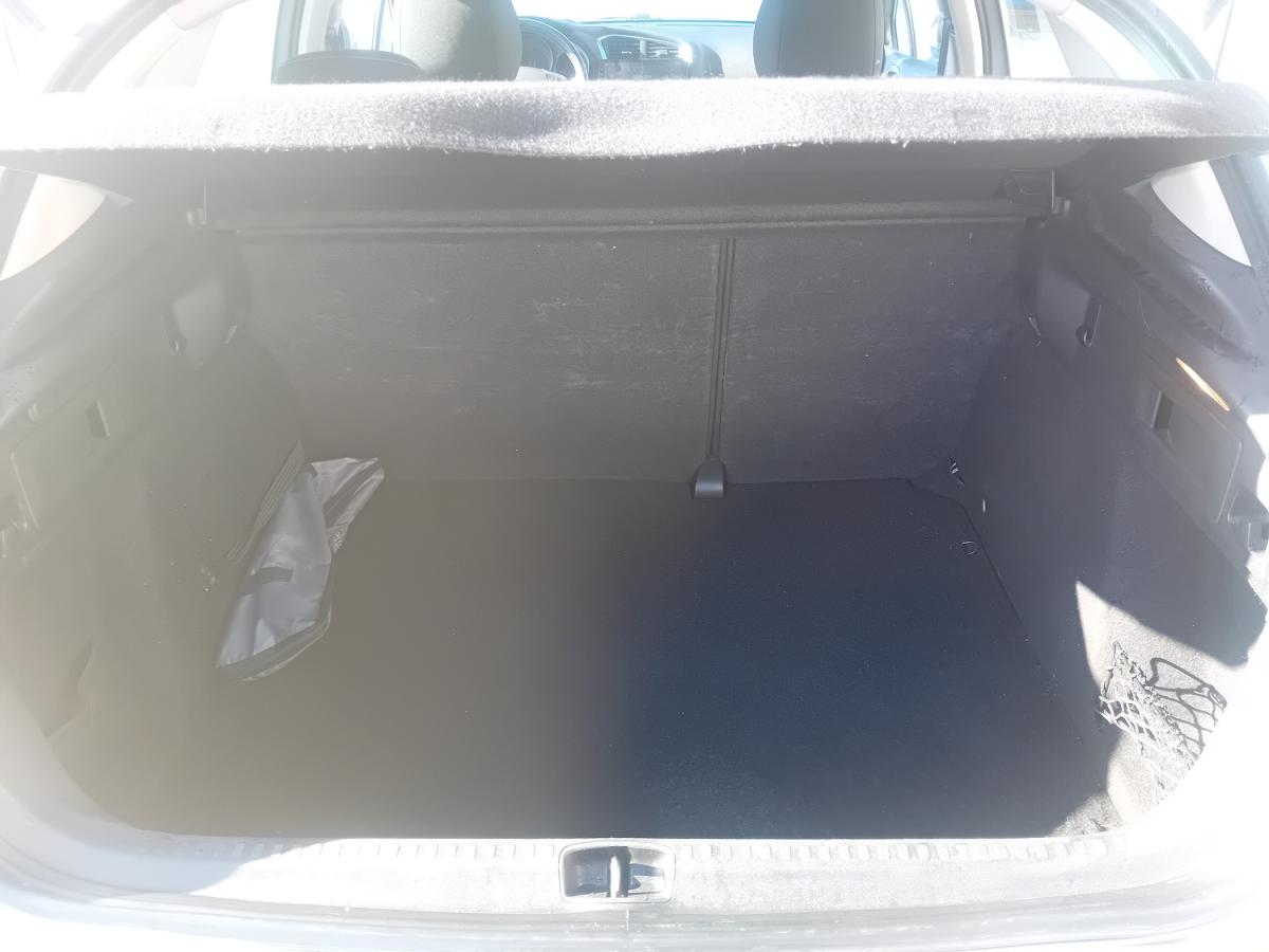 citroen-c4-2015-diesel-1560cc