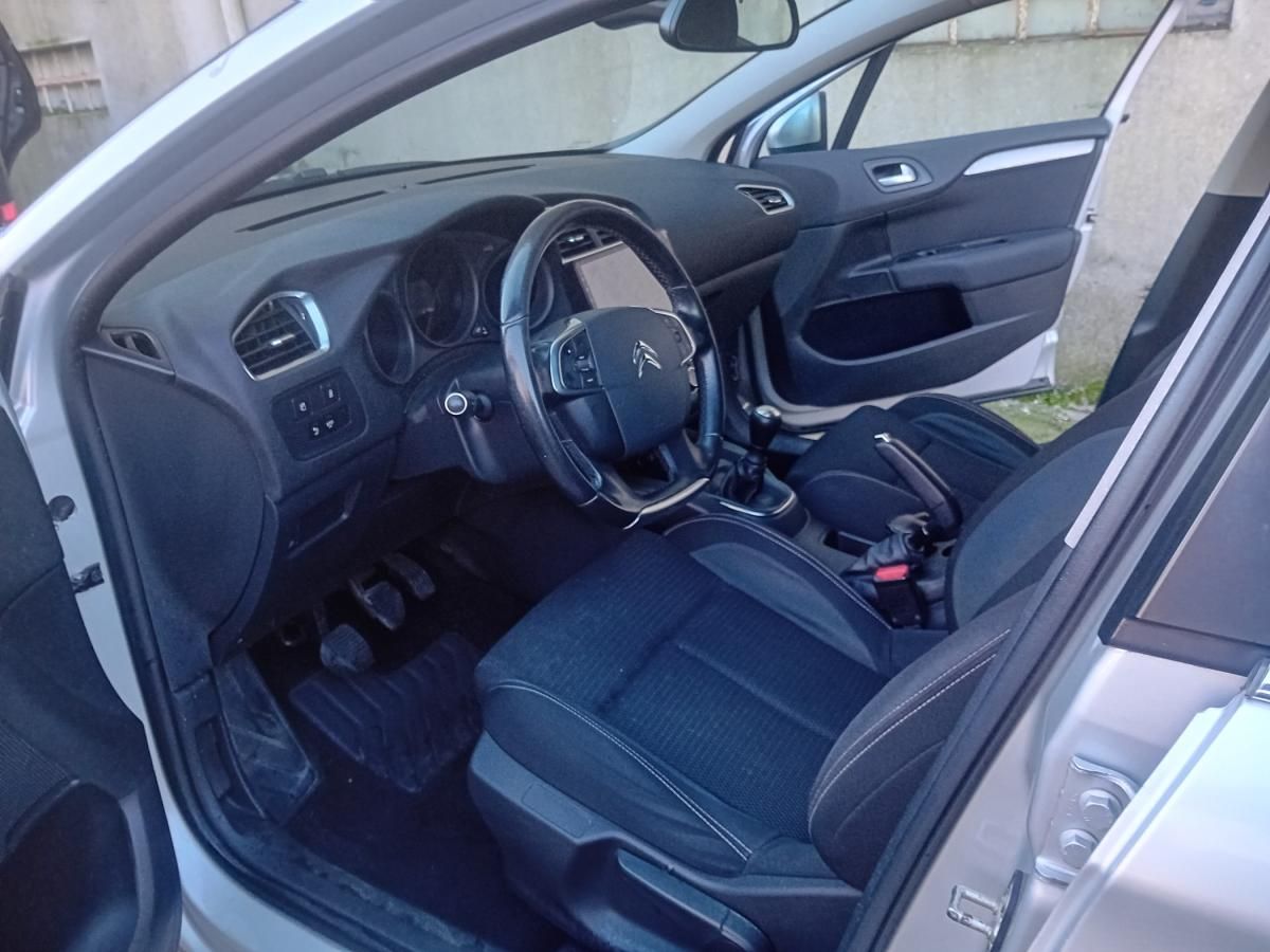 citroen-c4-2015-diesel-1560cc