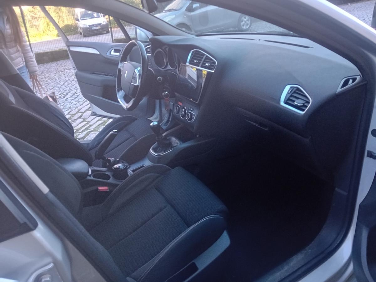 citroen-c4-2015-diesel-1560cc
