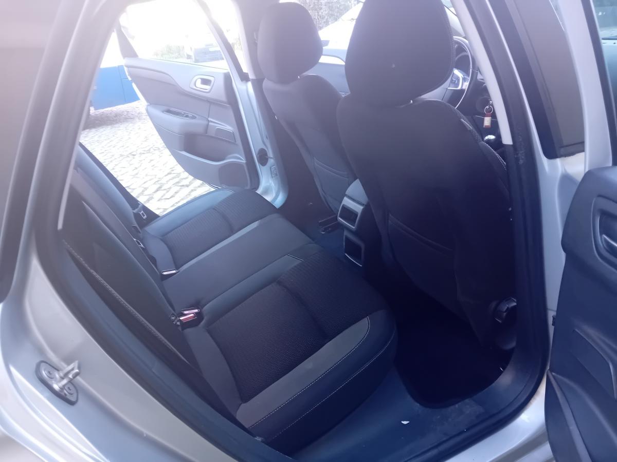 citroen-c4-2015-diesel-1560cc