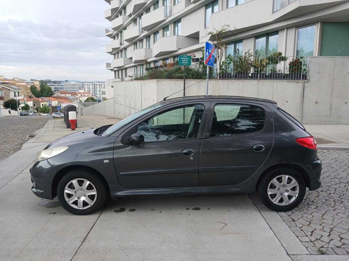 peugeot-206-2010-diesel-1398cc