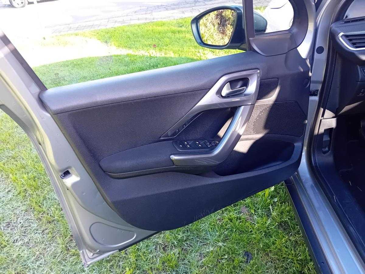 peugeot-2008-2016-diesel-1499cc