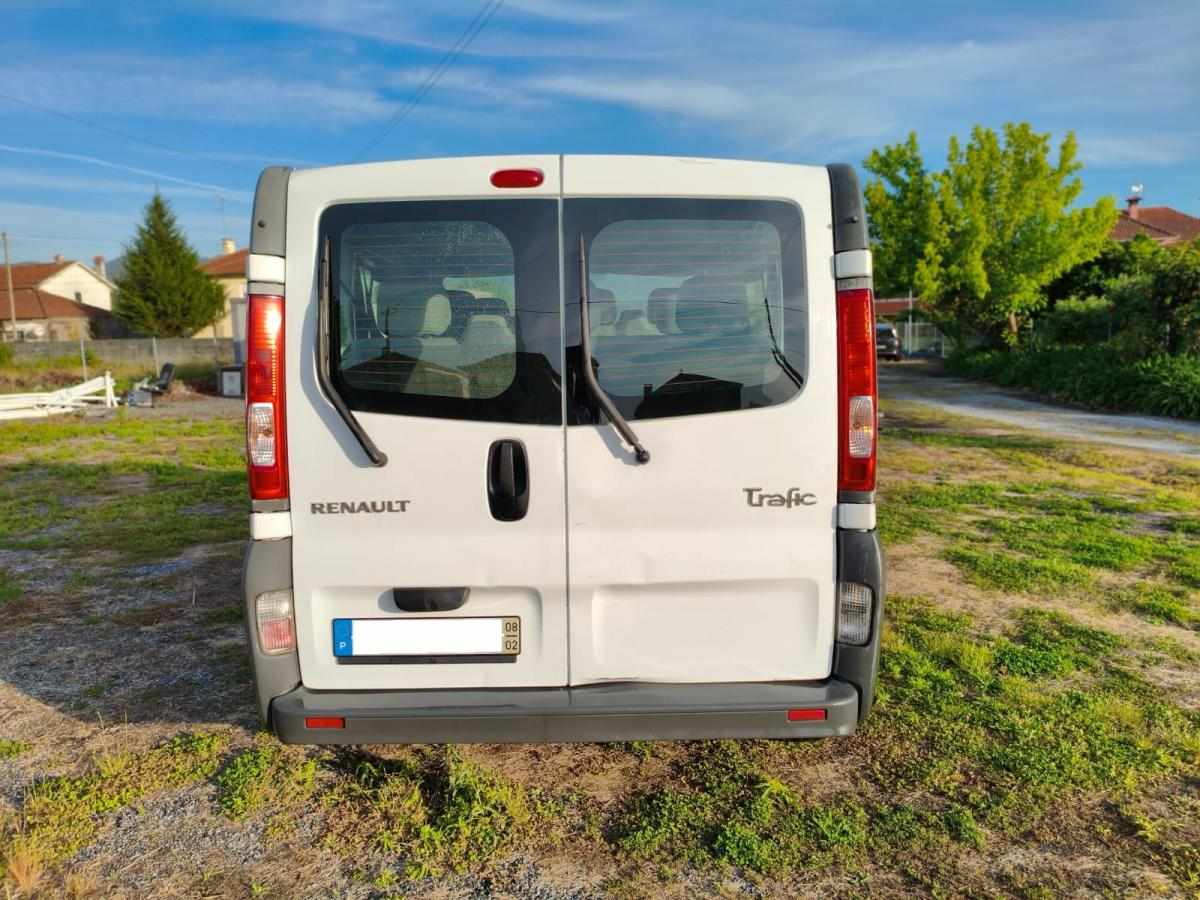 renault-trafic-2-0-dci-2008-diesel-1995cc