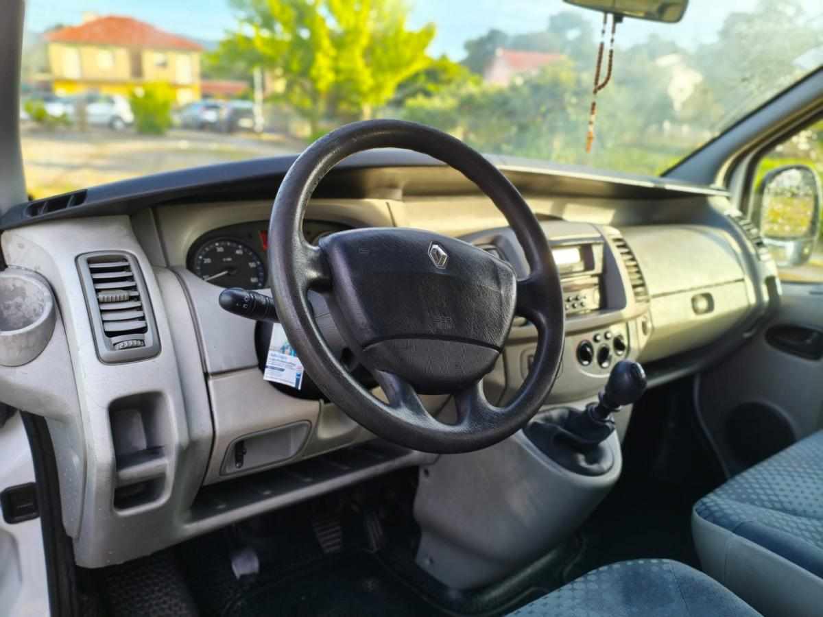 renault-trafic-2-0-dci-2008-diesel-1995cc