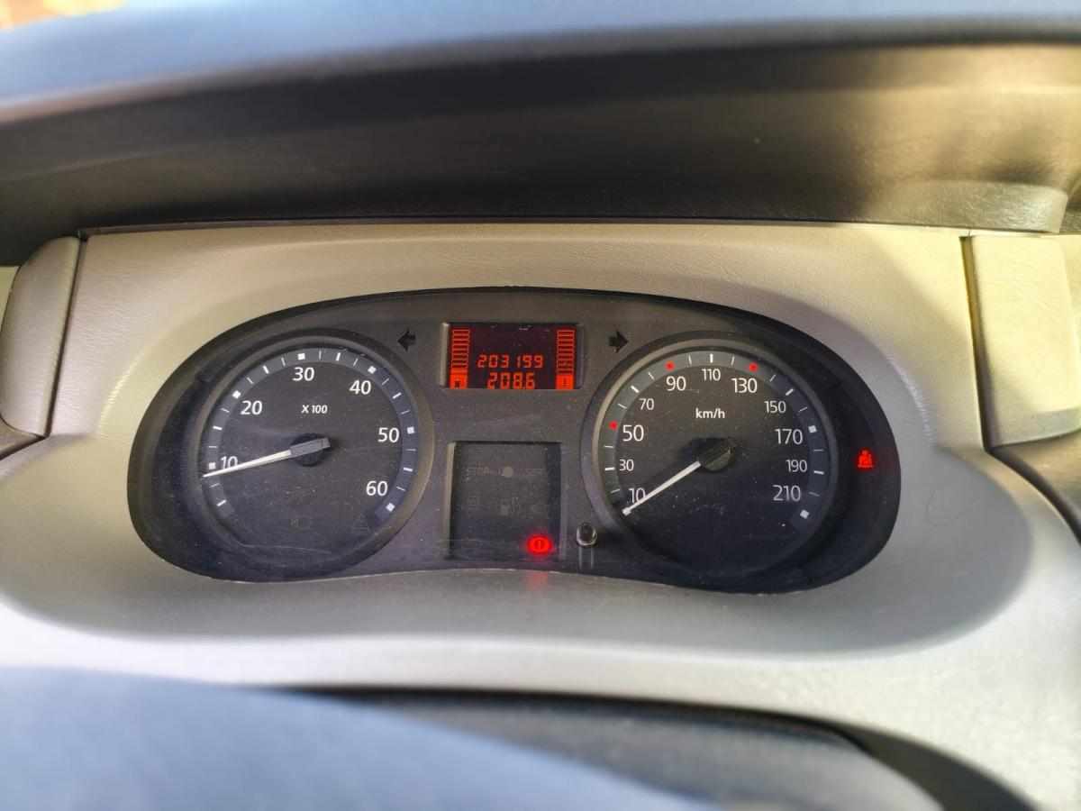 renault-trafic-2-0-dci-2008-diesel-1995cc