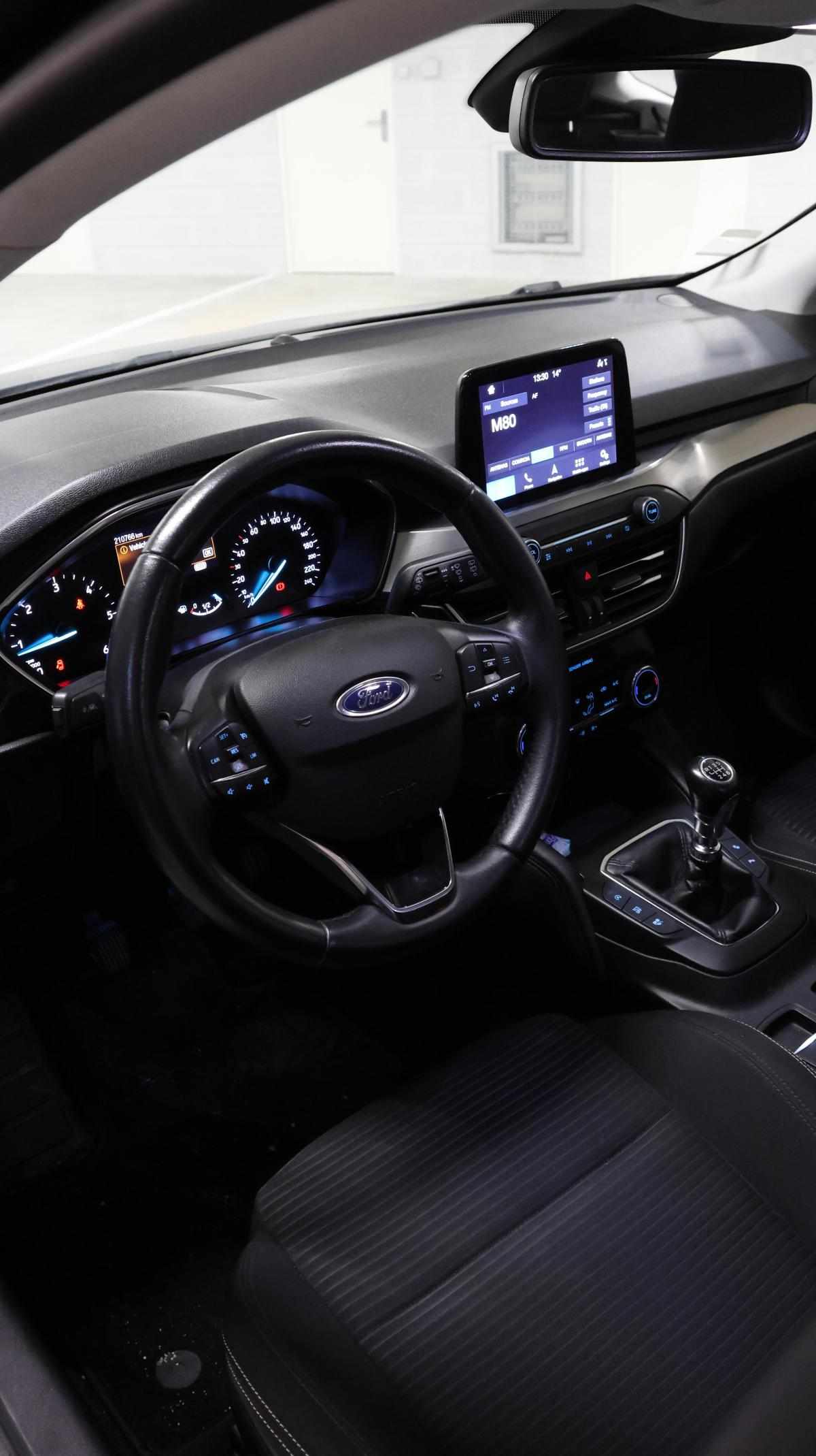 ford-focus-1-5-ecoblue-2018-diesel-1499cc