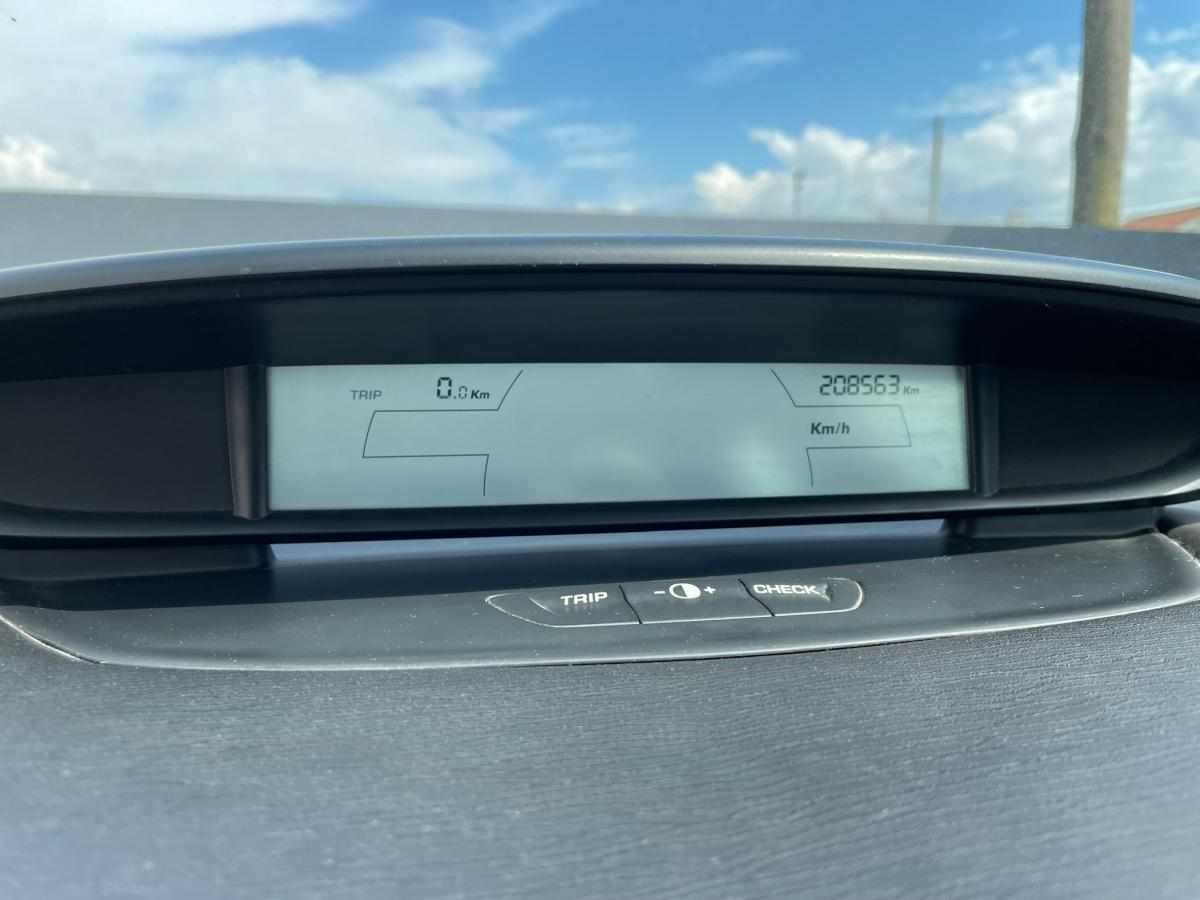 citroen-c4-1-4-2006-gasolina-1360cc