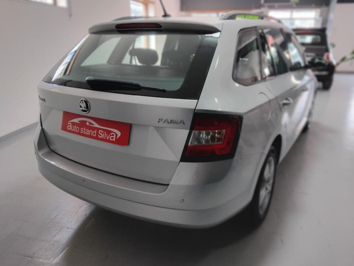 skoda-fabia-2017-gasolina-999cc
