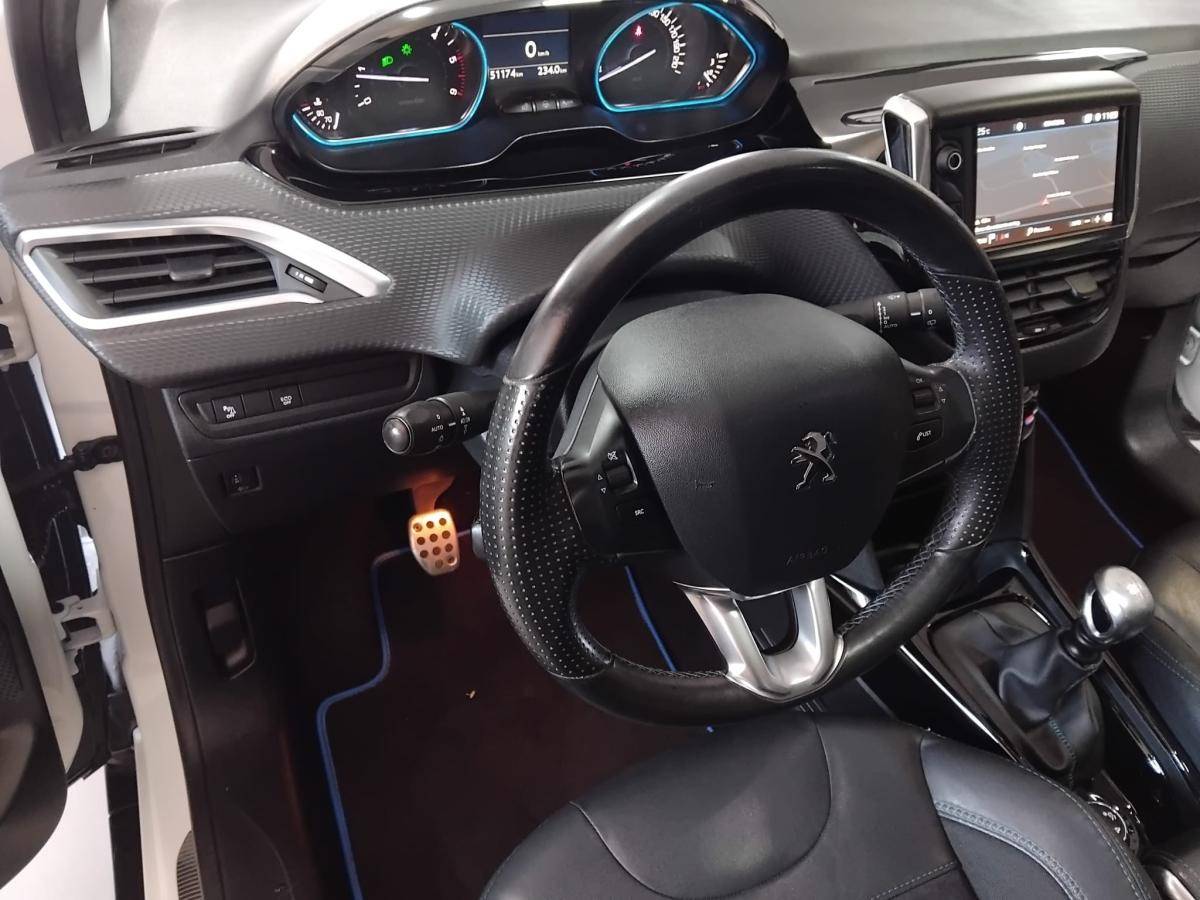 peugeot-2008-2017-diesel-1560cc