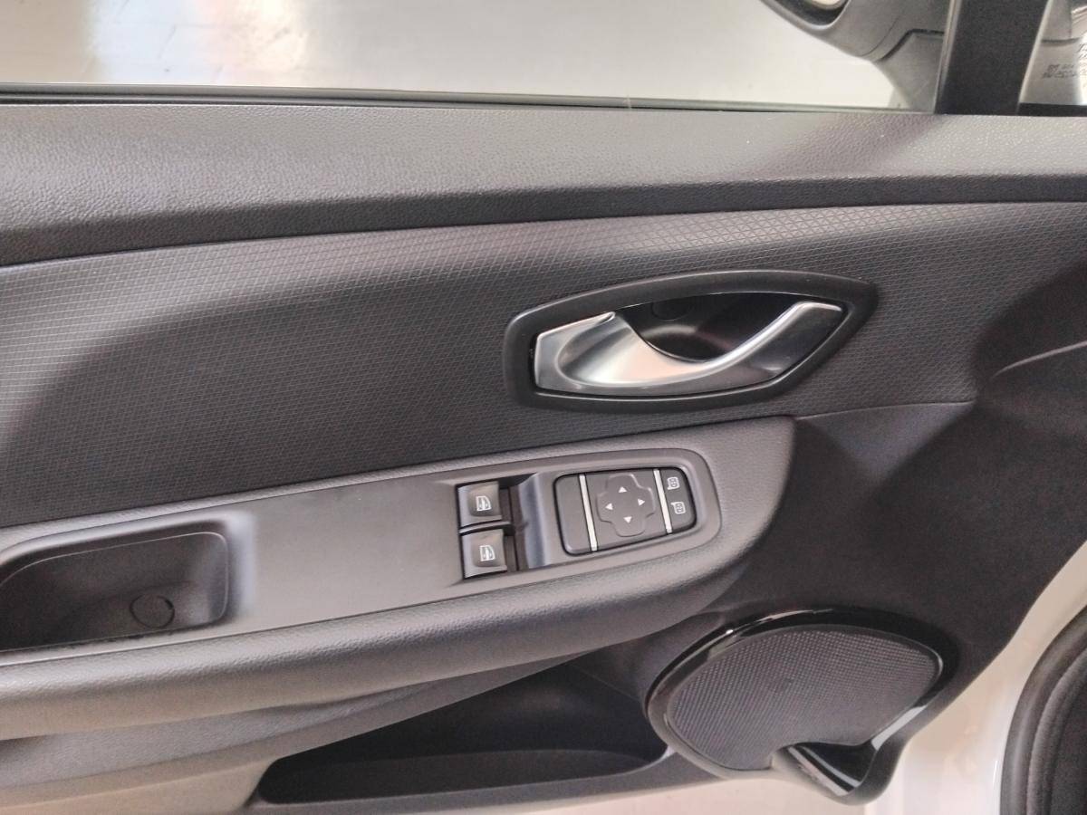 renault-clio-sport-tourer-2020-gasolina-898cc