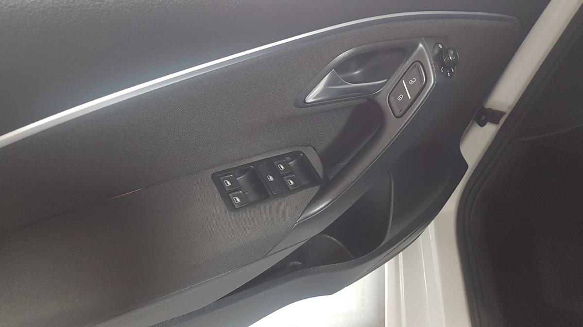 volkswagen-polo-2017-gasolina-999cc
