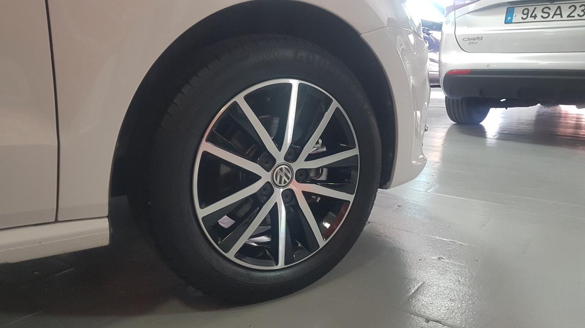volkswagen-polo-2017-gasolina-999cc