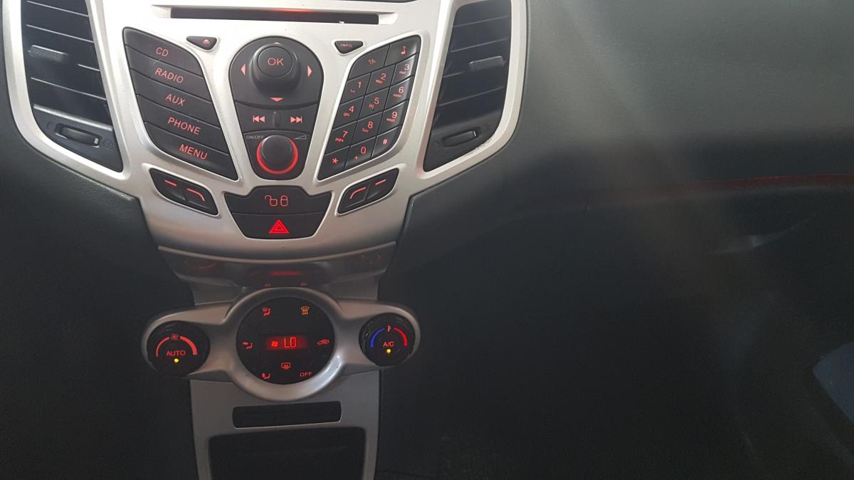ford-fiesta-2011-gasolina-1242cc