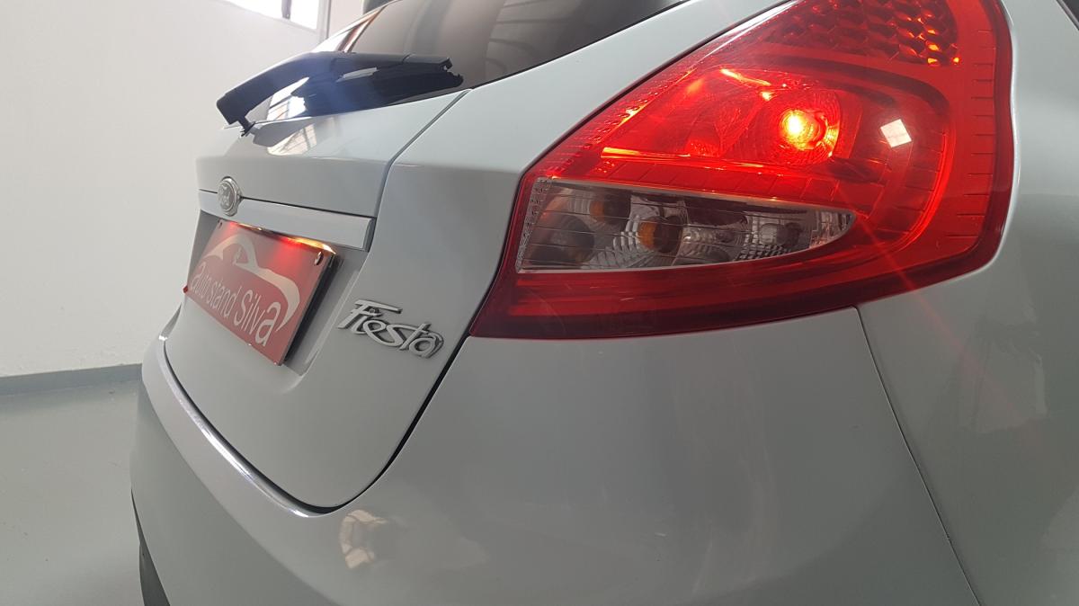 ford-fiesta-2011-gasolina-1242cc