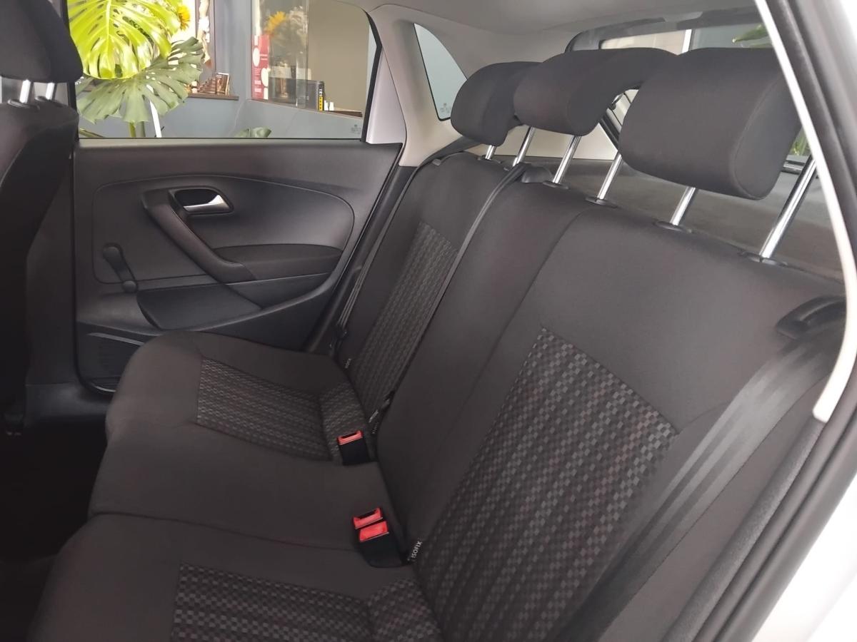volkswagen-polo-2015-gasolina-999cc