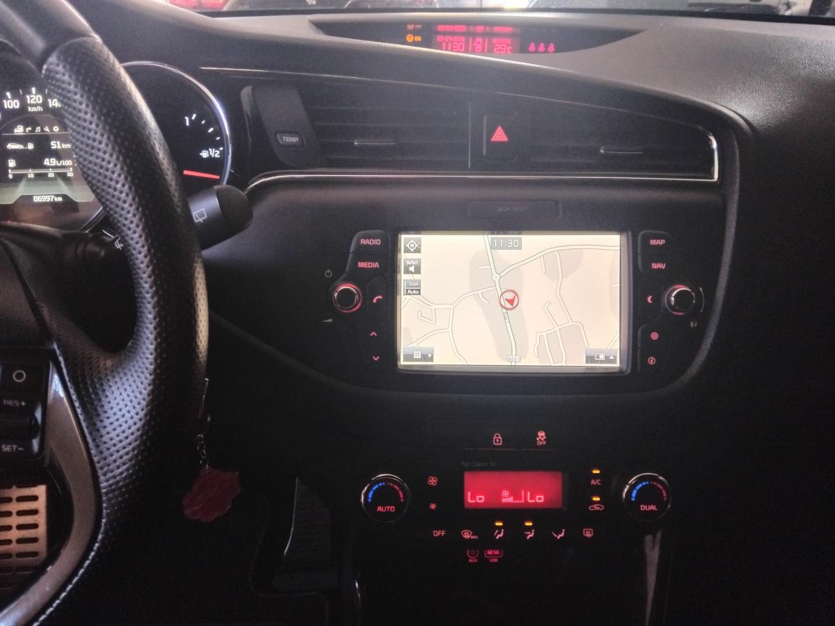 kia-ceed-sw-2016-diesel-1582cc