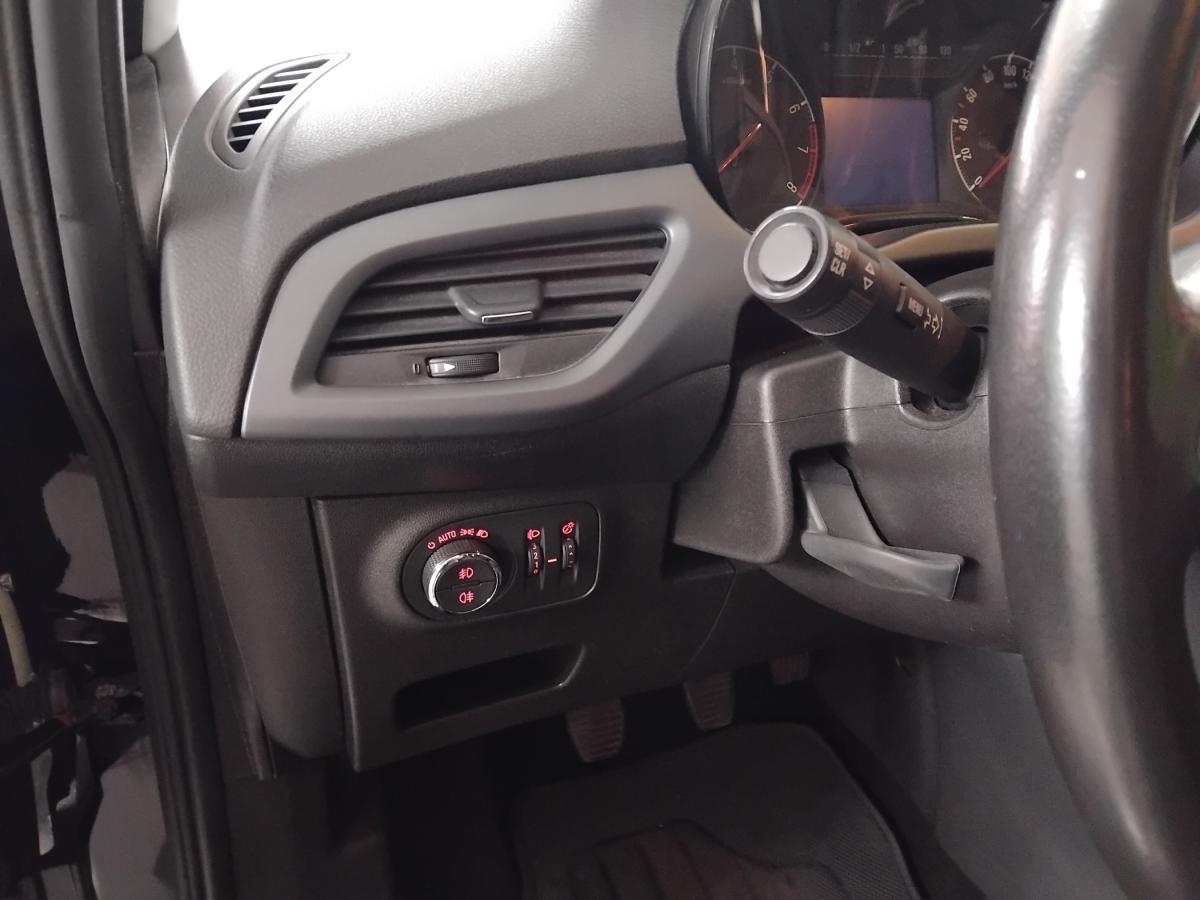 opel-corsa-2018-gasolina-999cc