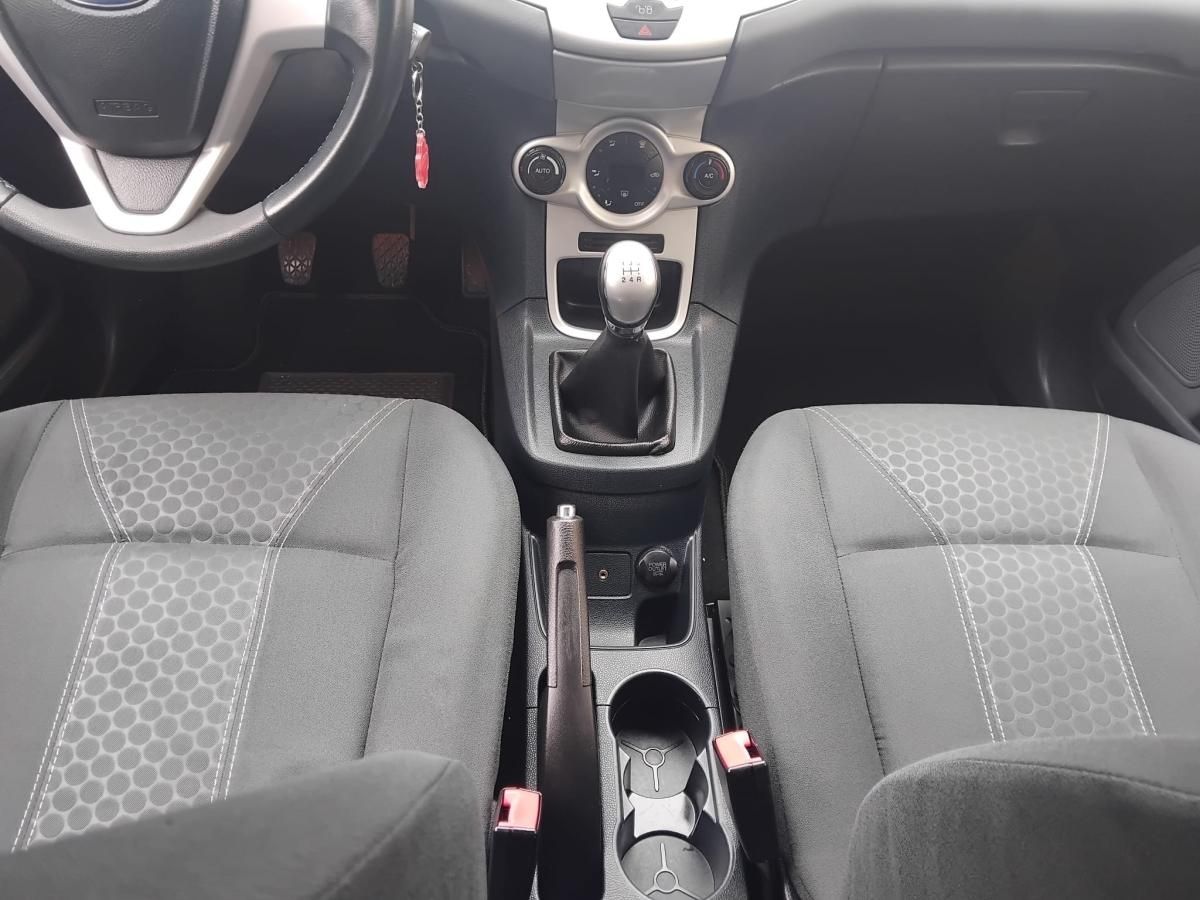 ford-fiesta-2010-gasolina-1242cc