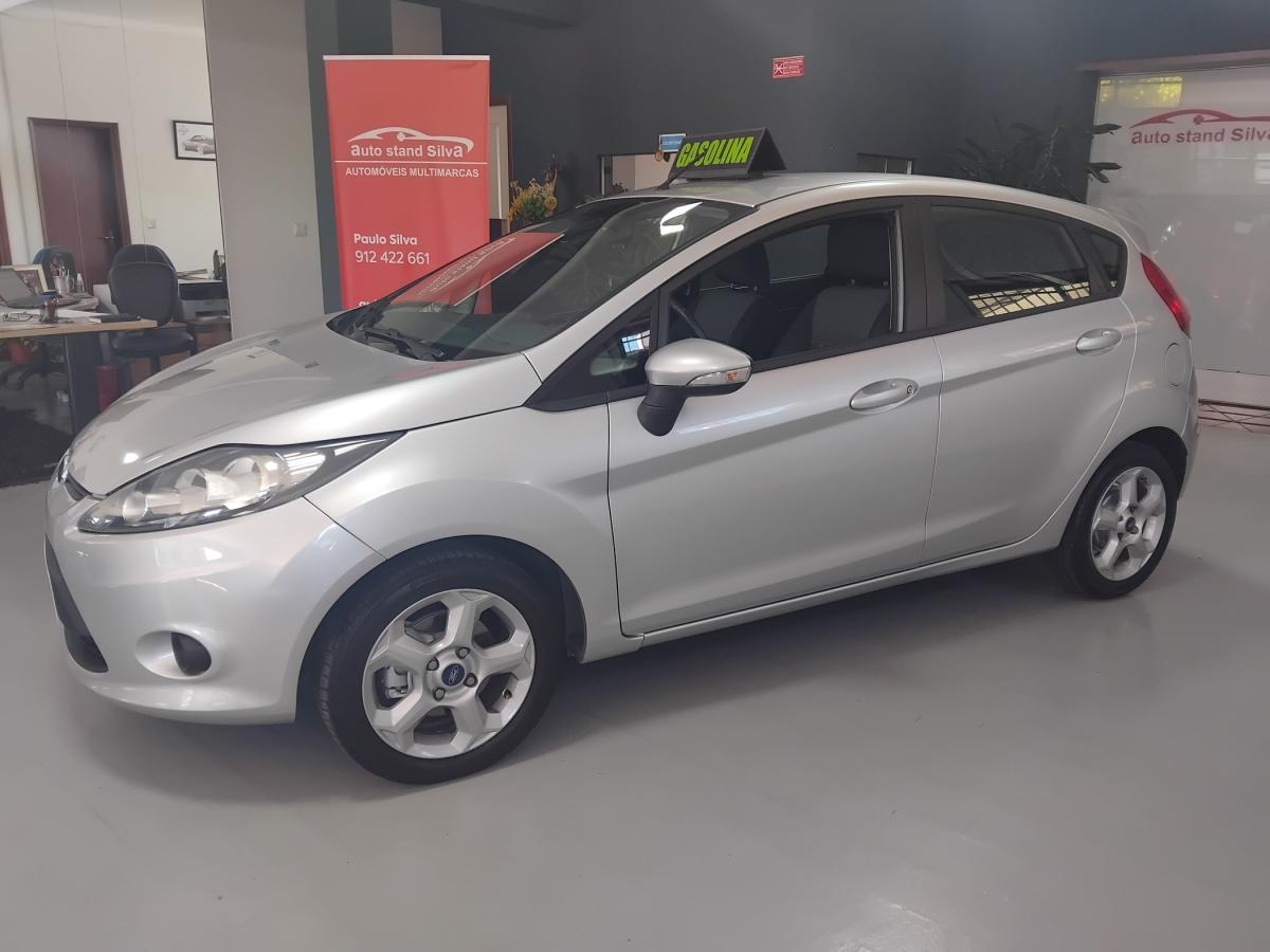 ford-fiesta-2010-gasolina-1242cc