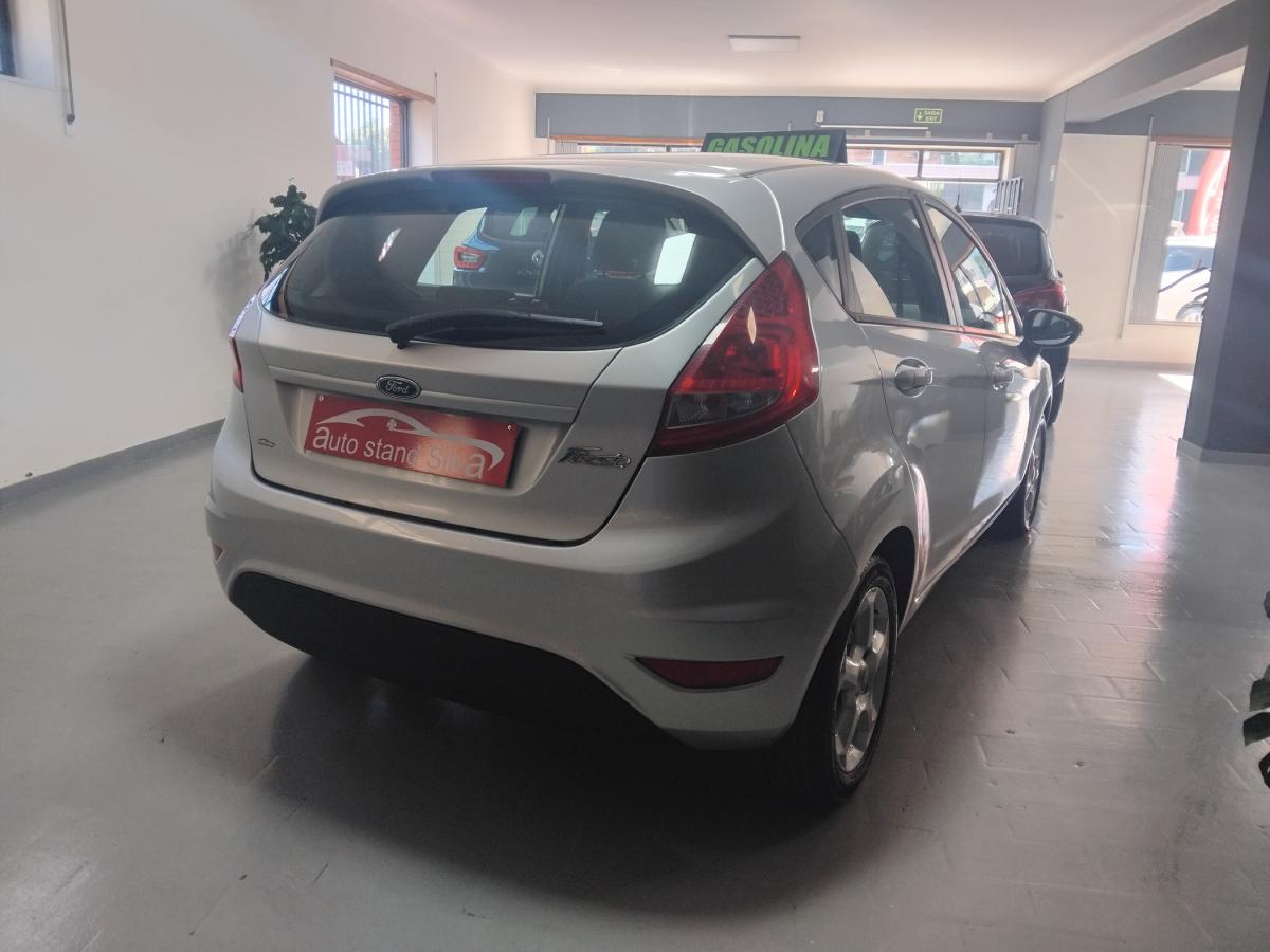 ford-fiesta-2010-gasolina-1242cc