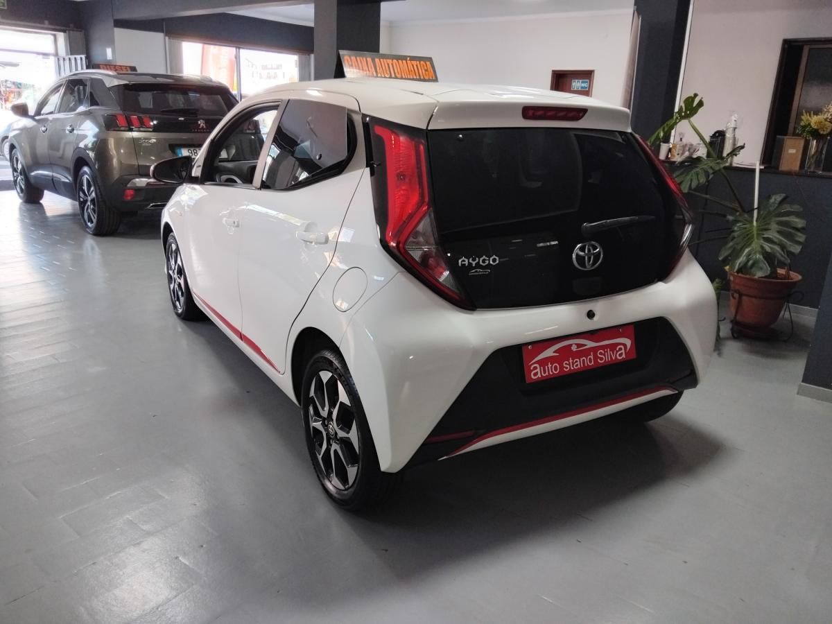toyota-aygo-x-2018-gasolina-998cc
