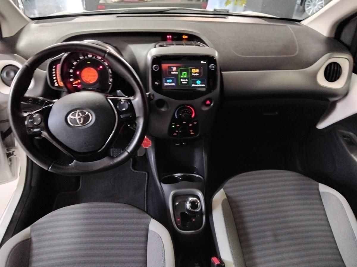 toyota-aygo-x-2018-gasolina-998cc