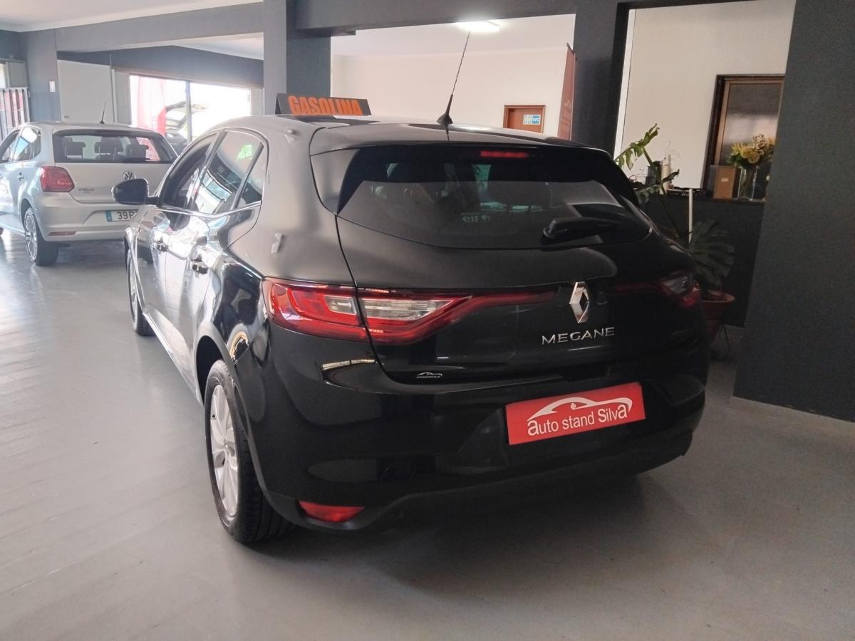 renault-megane-2018-gasolina-1332cc