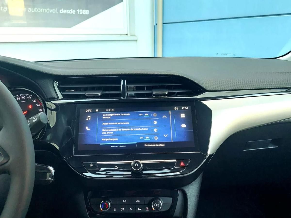 opel-corsa-2023-gasolina-1199cc
