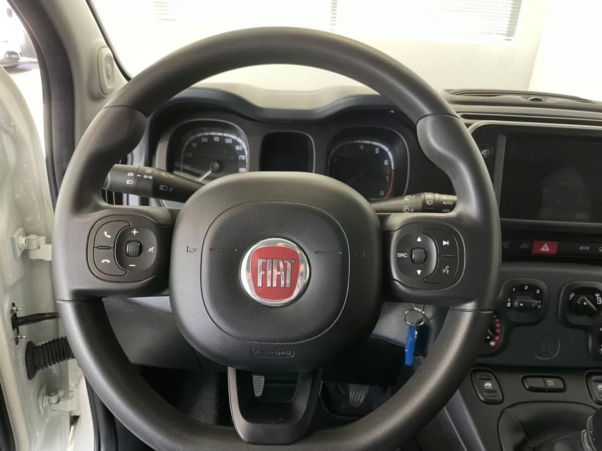 fiat-panda-2024-gasolina-999cc