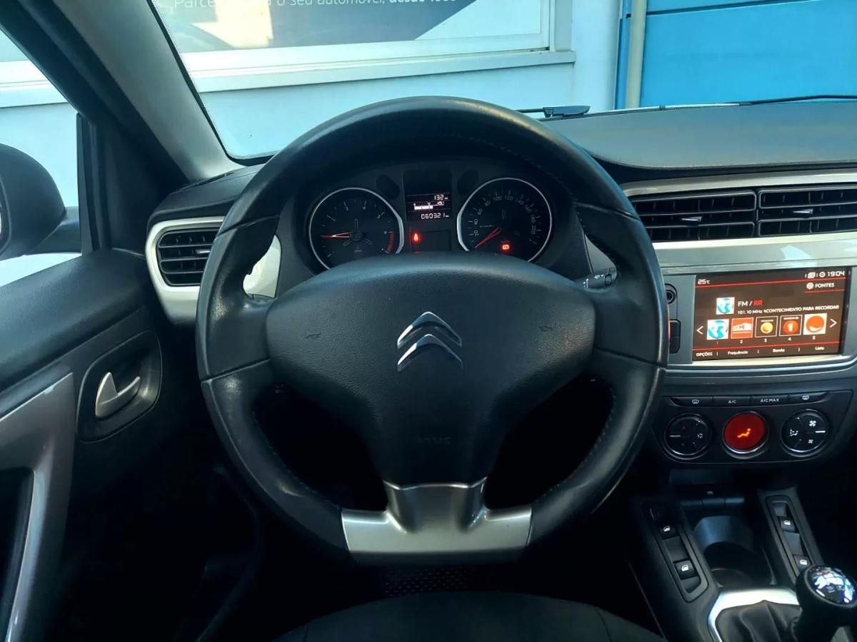 citroen-c-elysee-2018-gasolina-1199cc