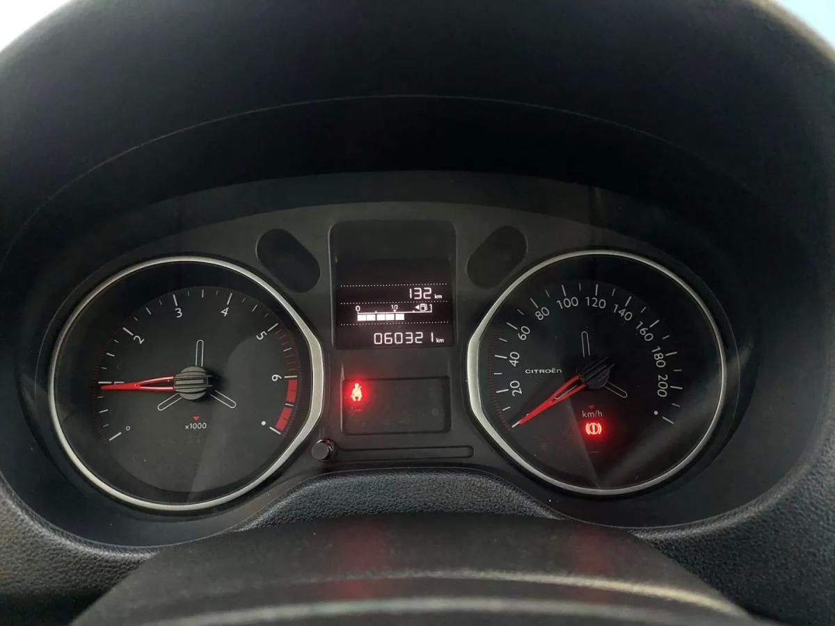 citroen-c-elysee-2018-gasolina-1199cc