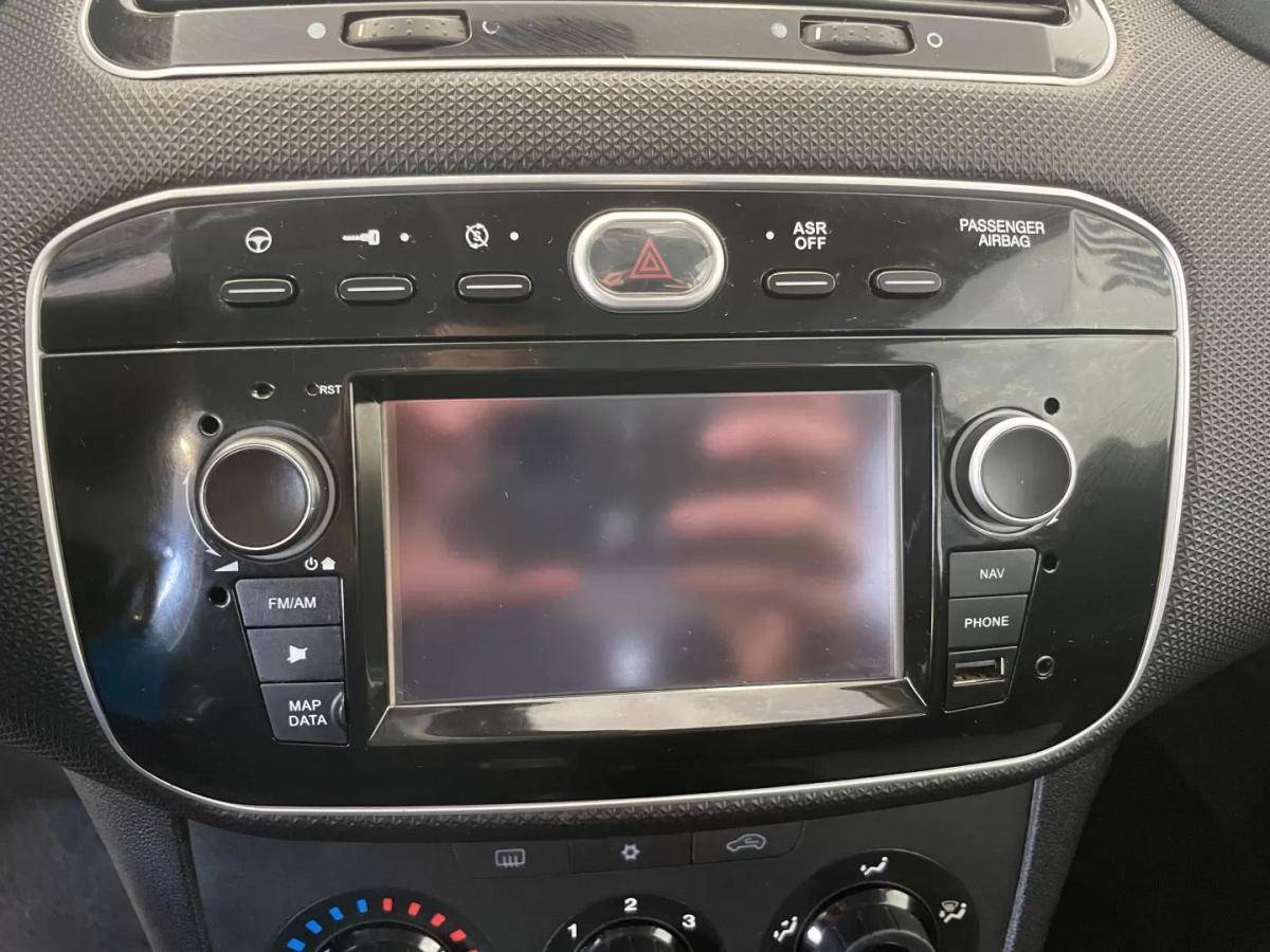 fiat-punto-2017-gasolina-1242cc