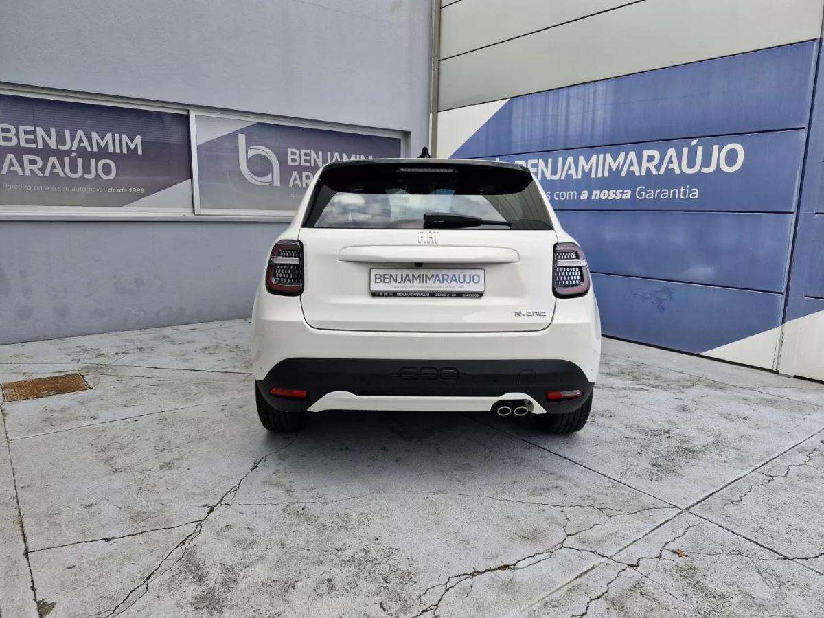 fiat-600-2025-gasolina-1199cc