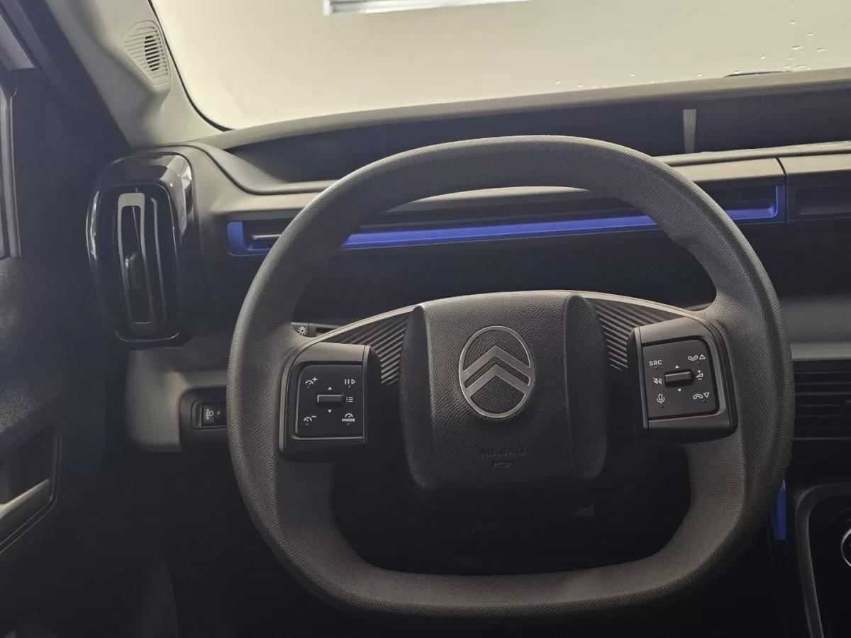 citroen-c3-2024-eletrico-200cc