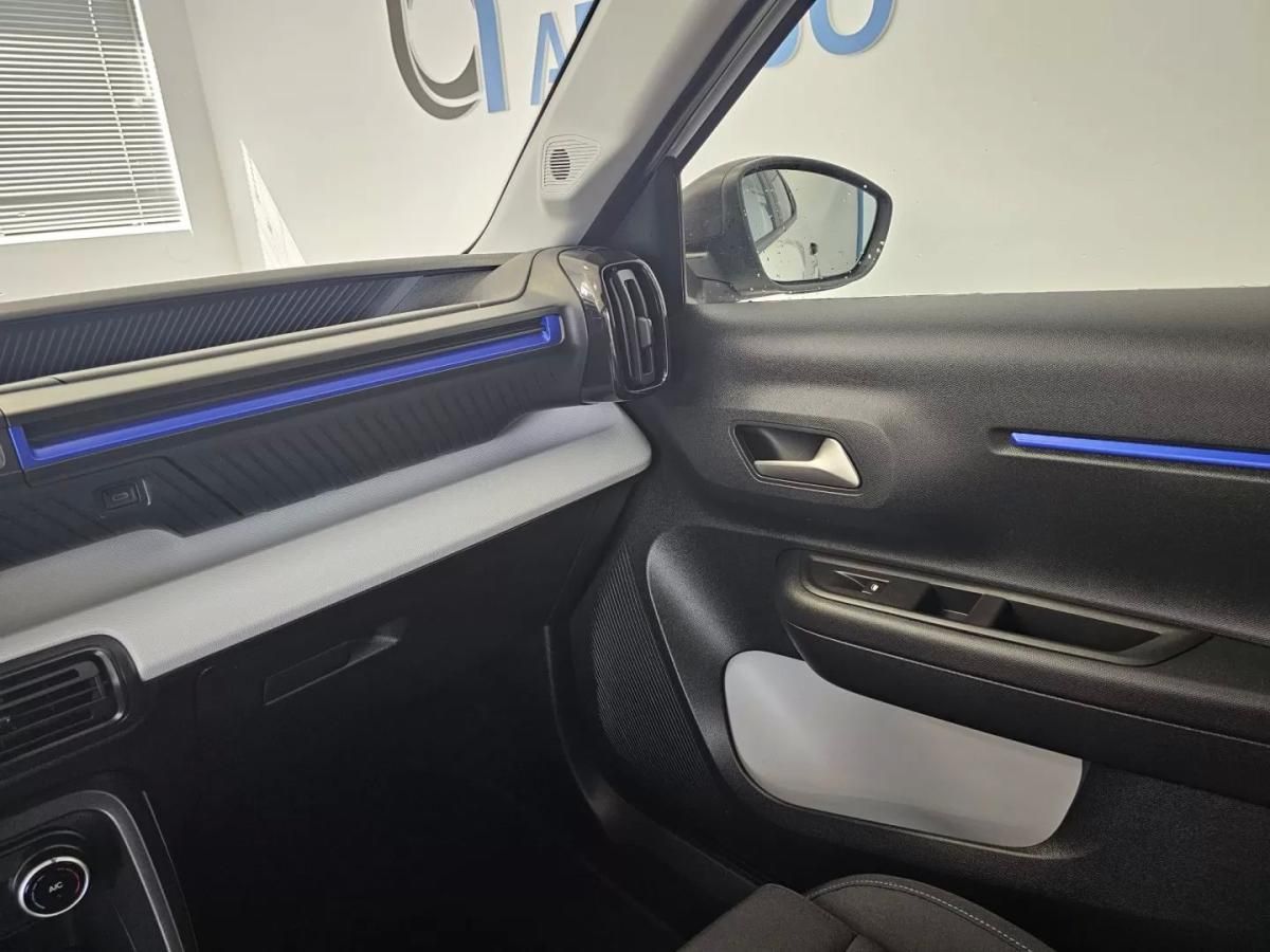 citroen-c3-2024-eletrico-200cc