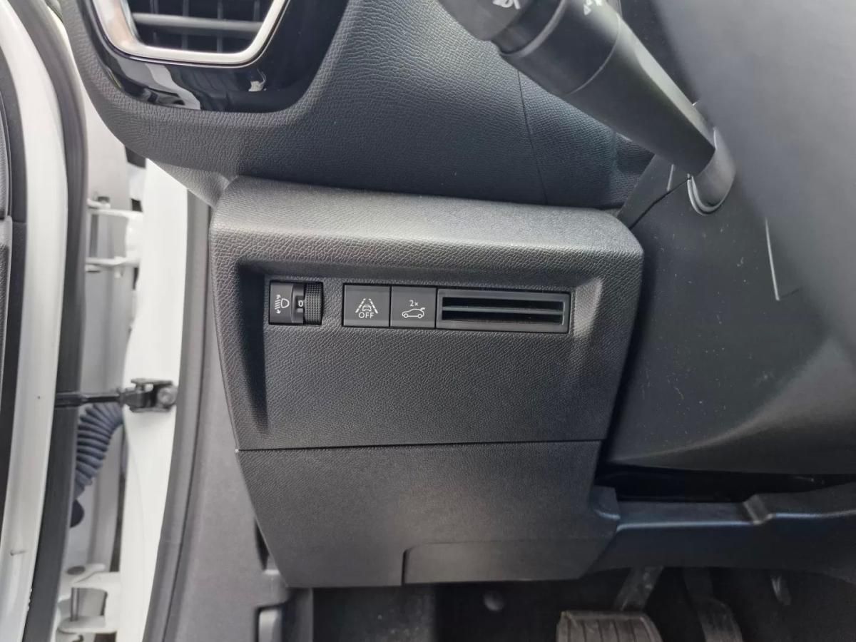 citroen-c4-2024-eletrico-200cc