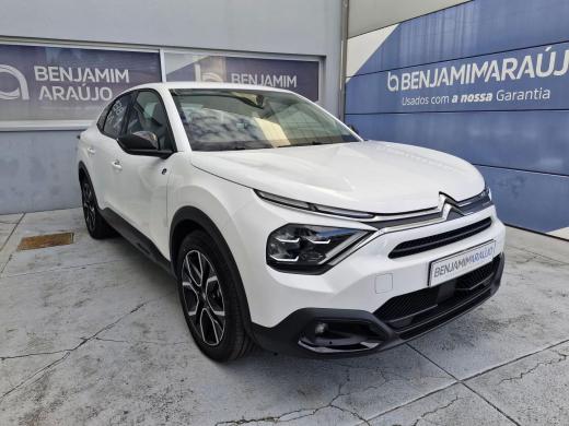 citroen-c4-2024-eletrico-200cc