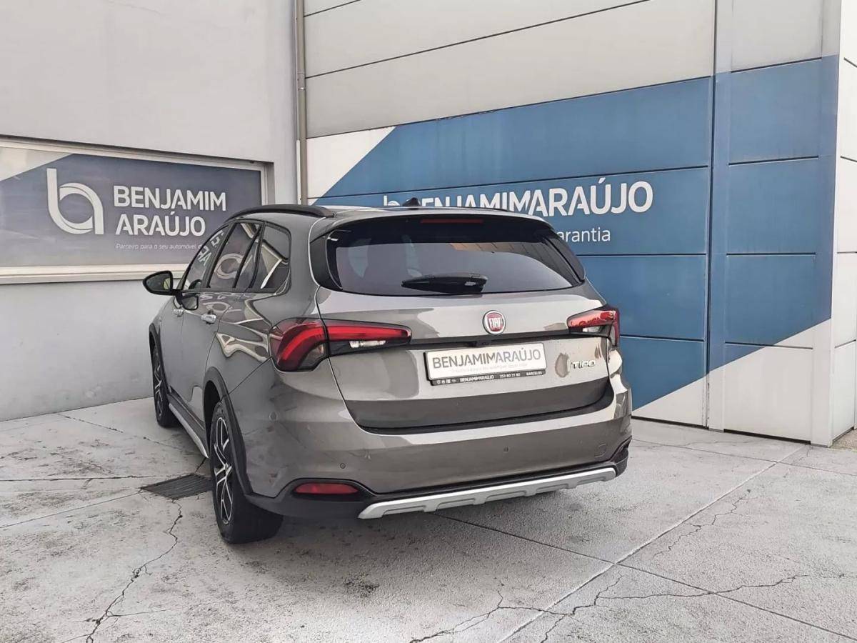 fiat-tipo-station-wagon-2023-gasolina-999cc