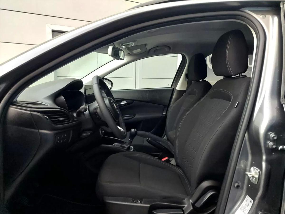 fiat-tipo-station-wagon-2023-gasolina-999cc