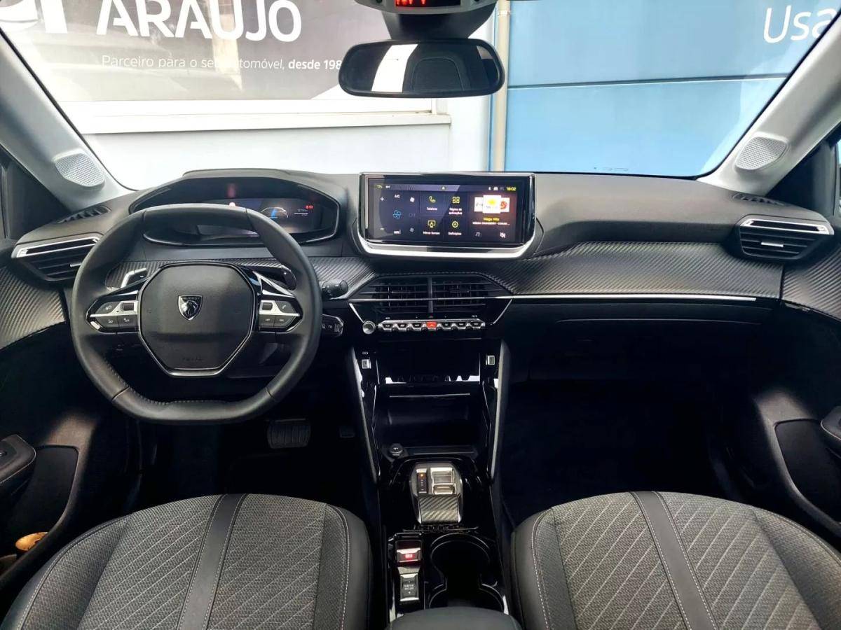 peugeot-208-2025-gasolina-1199cc