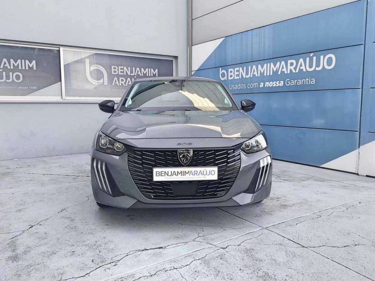 peugeot-208-2025-gasolina-1199cc