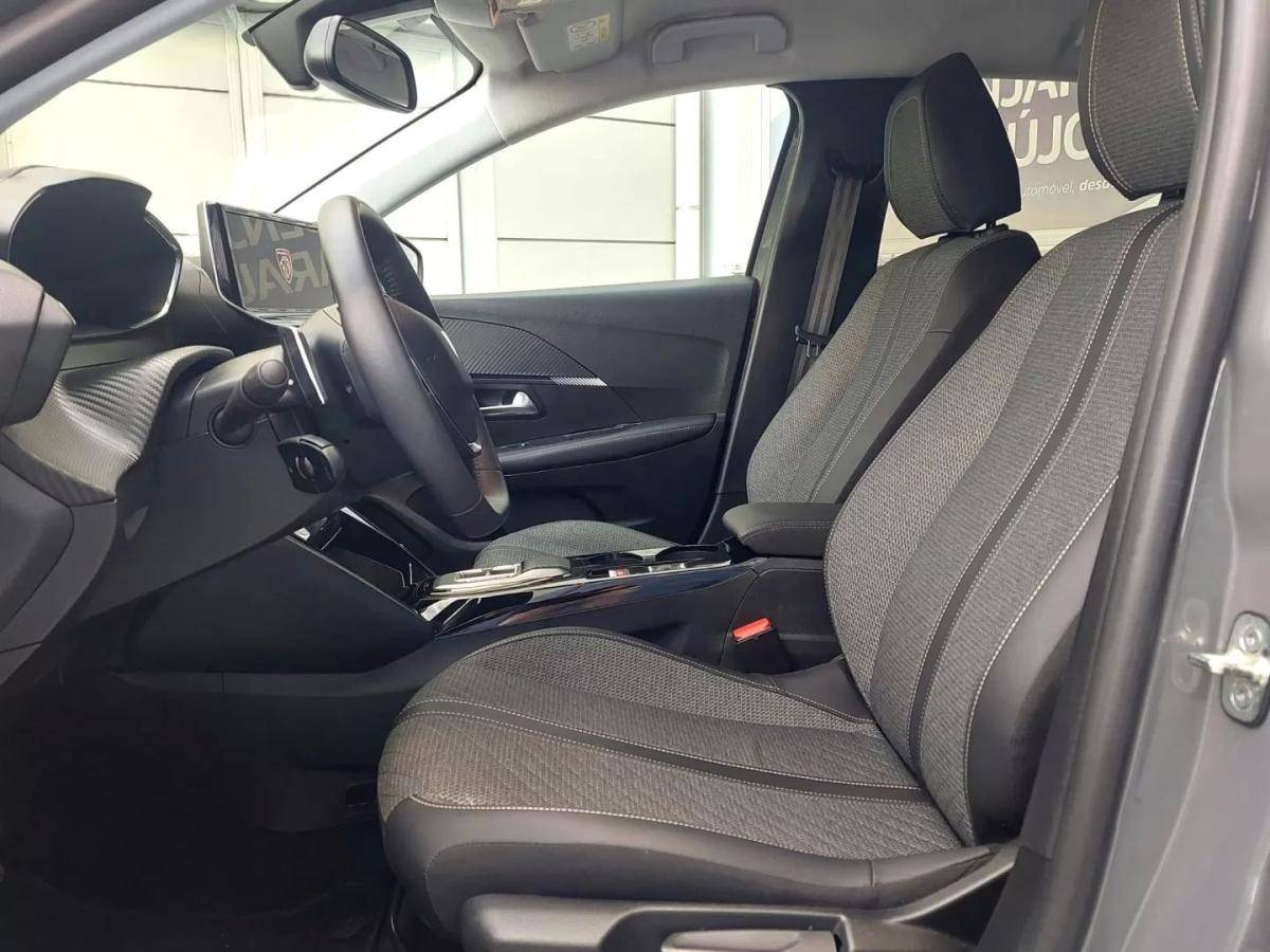 peugeot-208-2025-gasolina-1199cc