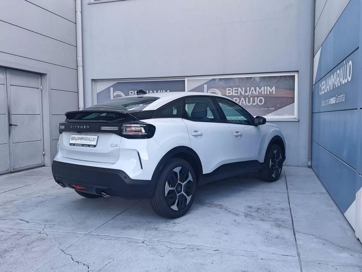 citroen-c4-2025-gasolina-1199cc