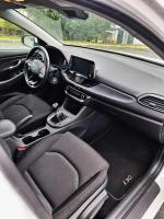 hyundai-i30-1-6-116cv-2018-diesel-1598cc