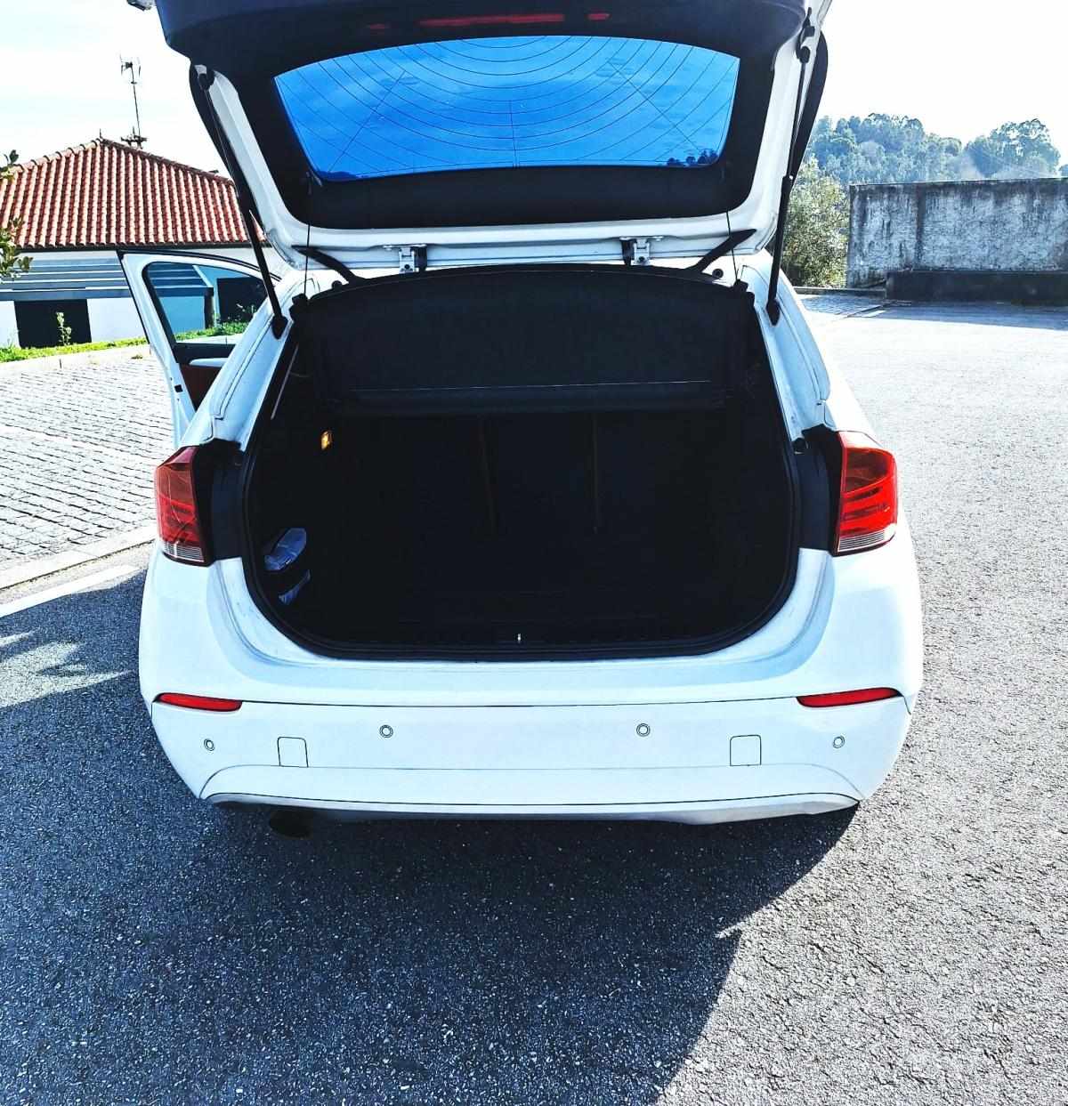bmw-x1-sdrive20d-2010-diesel-1995cc