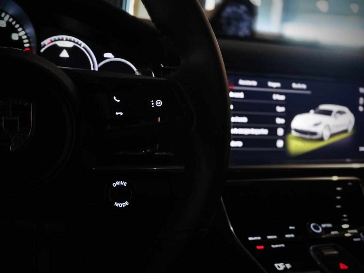 porsche-panamera-sport-turismo-2021-hibrido-a-gasolina-2894cc