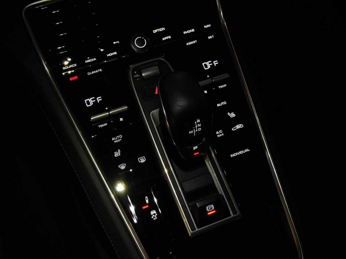 porsche-panamera-sport-turismo-2021-hibrido-a-gasolina-2894cc